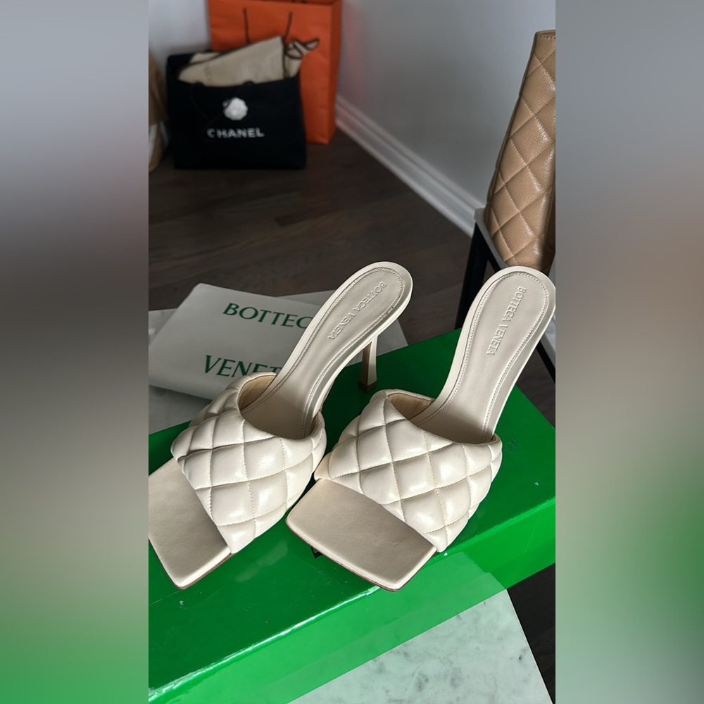 Bottega veneta heels
